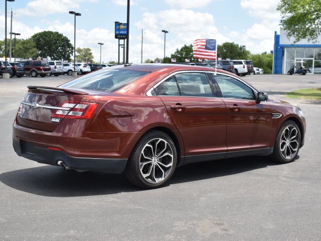 Pre-Owned 2015 Ford Taurus SHO AWD 4D Sedan