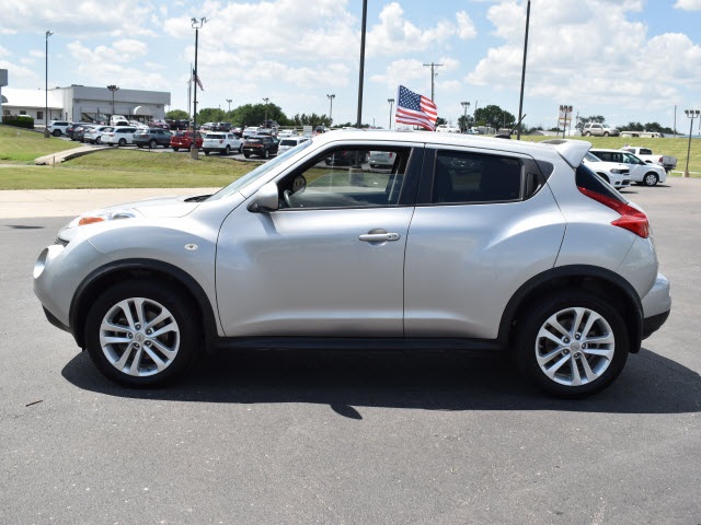 Pre-Owned 2011 Nissan Juke SV FWD 4D Sport Utility